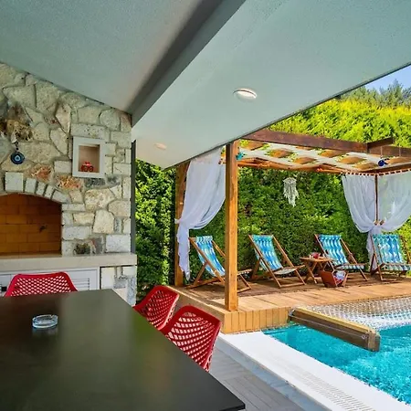 Yakamoz 别墅 费特希耶